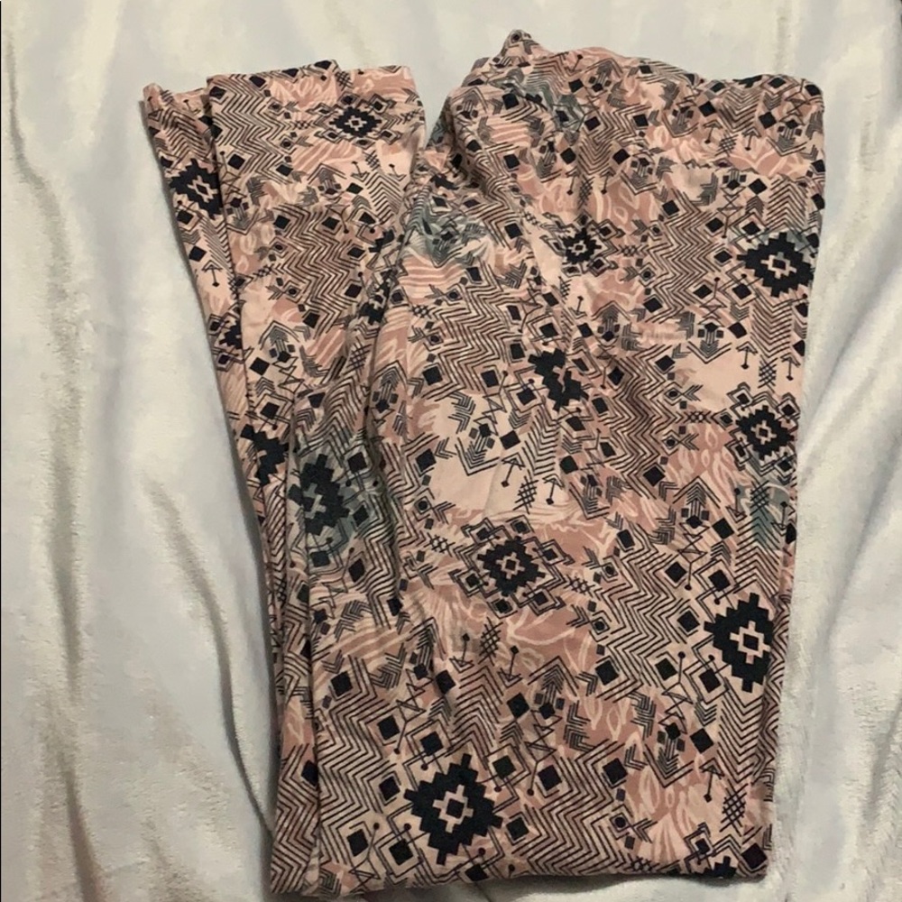 TC lularoe leggings